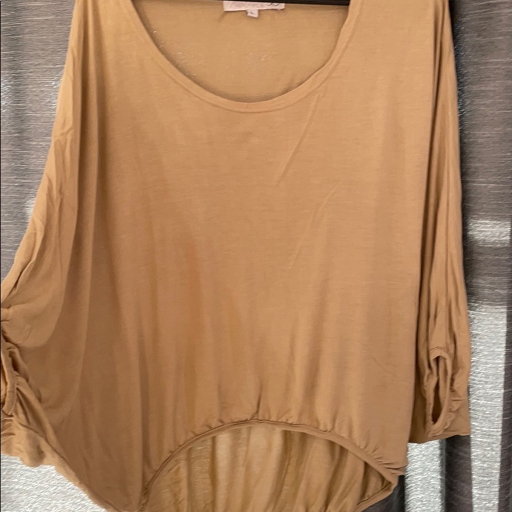 Gaya loose top